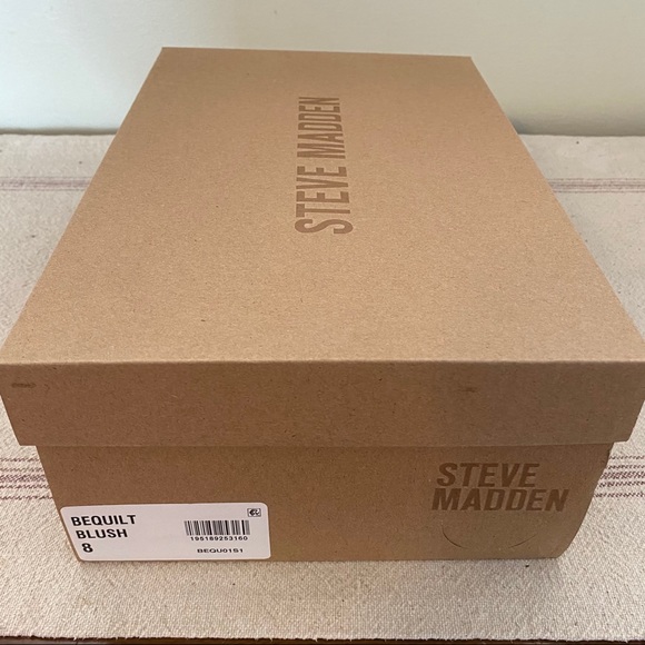 NEW Bequilt STEVE MADDEN Blush Quilt Sneakers - Picture 6 of 7